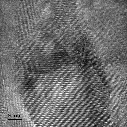 High resolution image of interface between GaP and ZnS